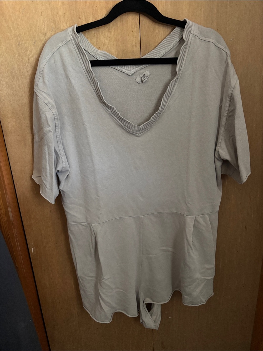 aerie Light Taupe Short Sleeve V-Neck Romper